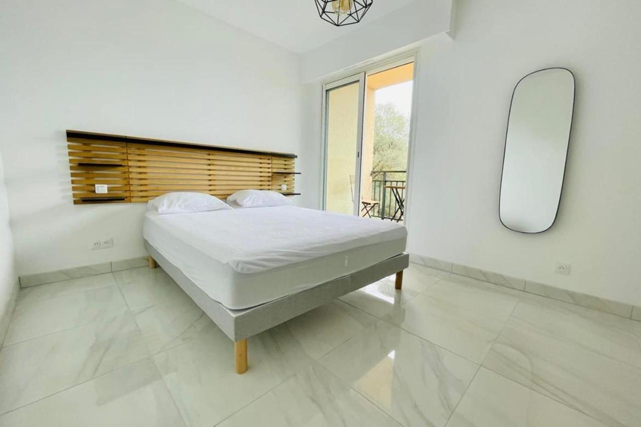 Nice And Bright 60 M With Terrace View On The Sea Ajaccio  Eksteriør bilde